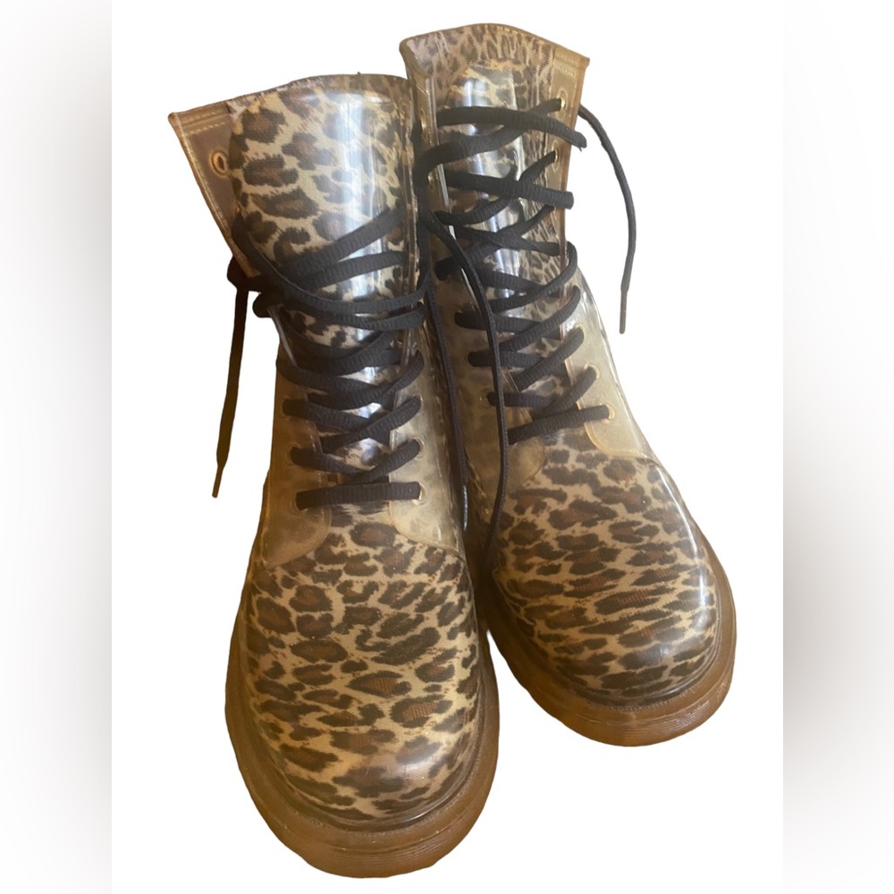 Stylish Leopard Print Ankle Booties